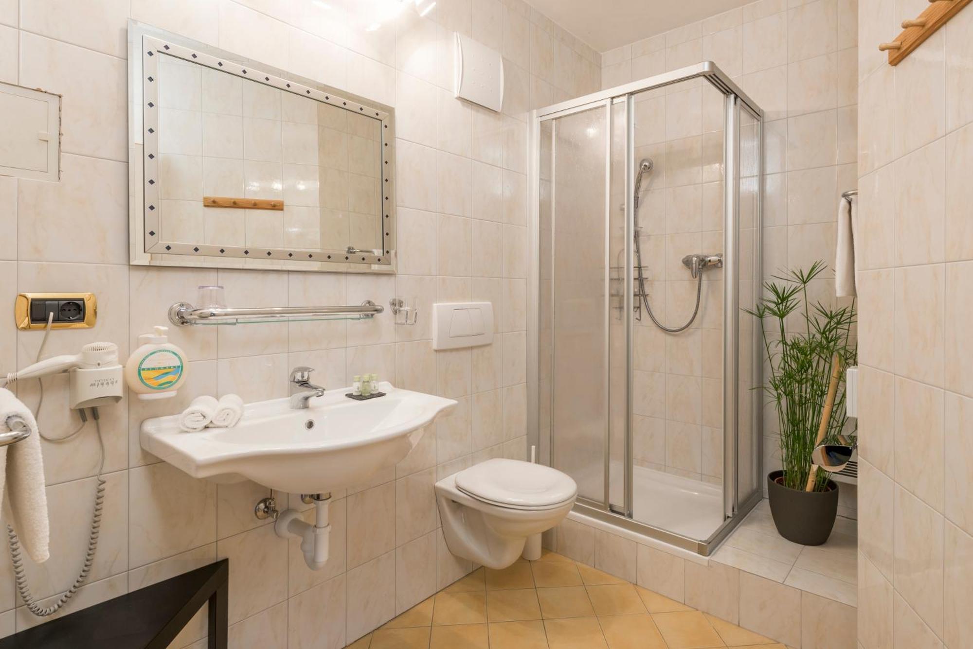 Hotel Bamboo Coldrano Chambre photo